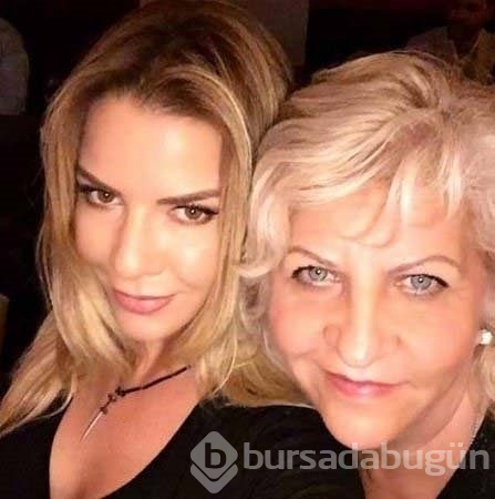 Ünlüler ve anneleri