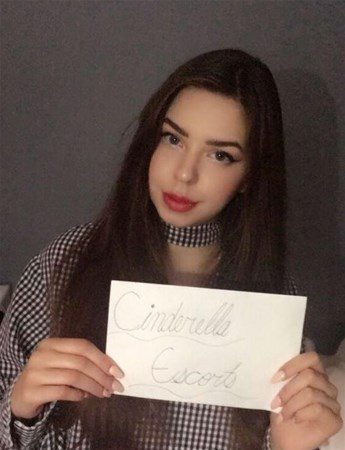 Bek&acirc;retlerini satışa çıkaran insanlar