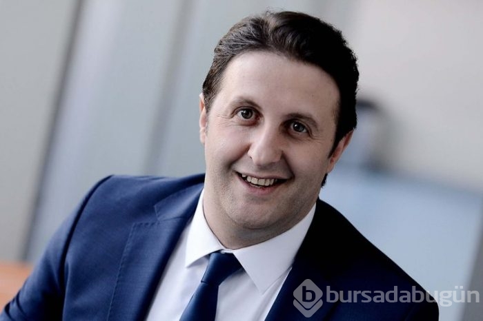 Ünlü isimlerin yaşları 