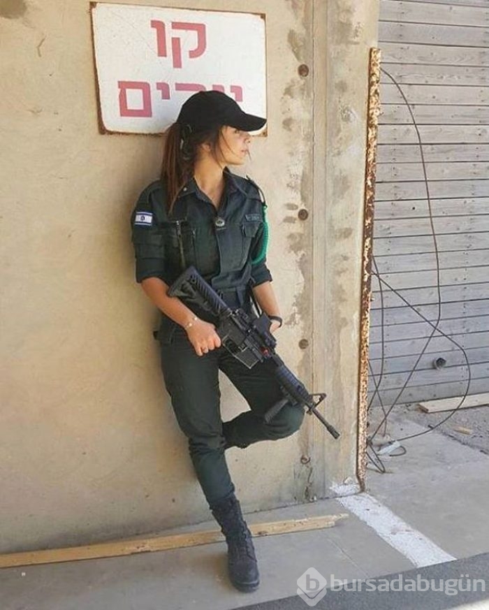İsrailli kadın askerler