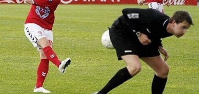 Sporcuların düştükleri komik haller