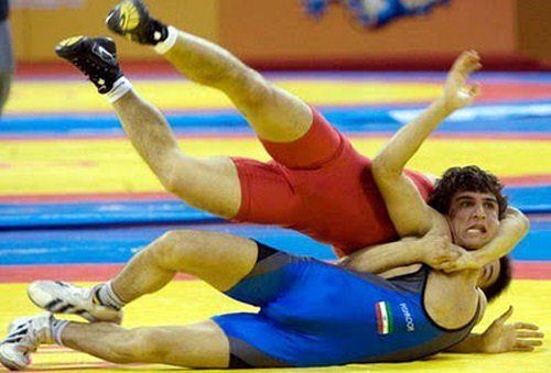 Sporcuların düştükleri komik haller