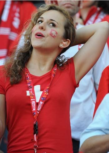 Tribün güzelleri 