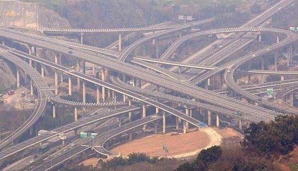 Dünyadaki en ilginç yollar