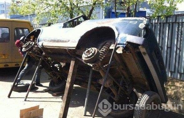 1000 liraya aldığı otomobili öyle bir hale getirdi ki