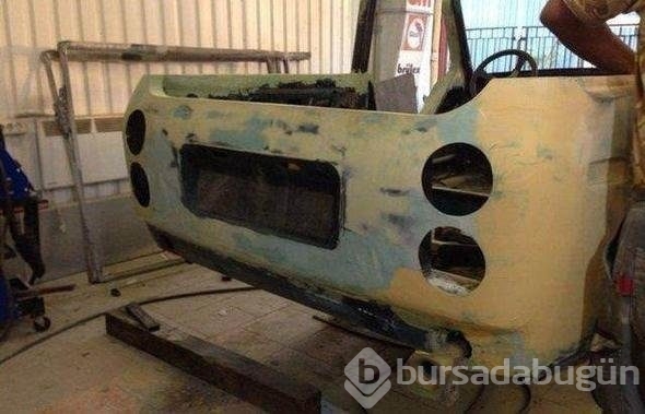 1000 liraya aldığı otomobili öyle bir hale getirdi ki