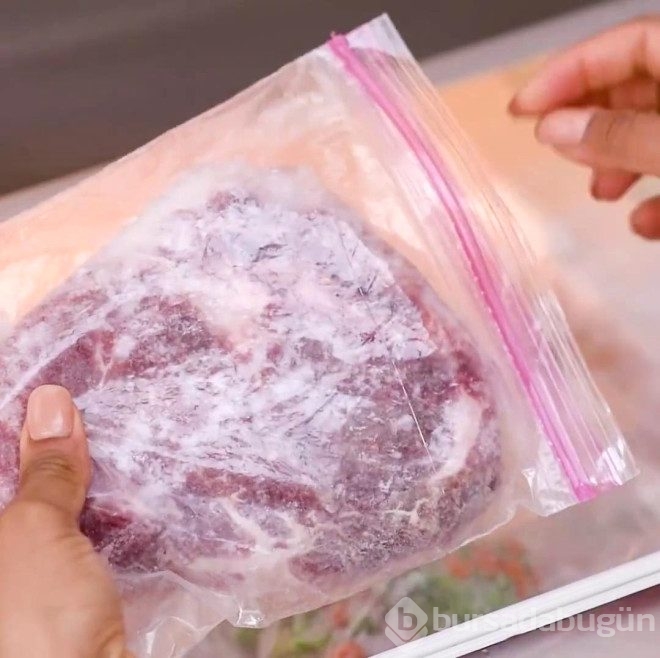 Çileği sirkeli suya batırın bakın ne oluyor