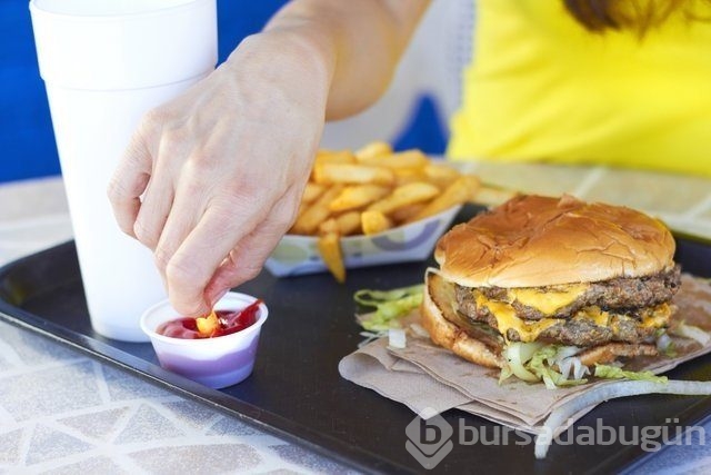 Kulaktaki küçük delikler ne anlama geliyor?
