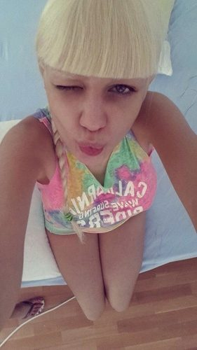 Ayşenur Balcı'dan skandal fotoğraflar