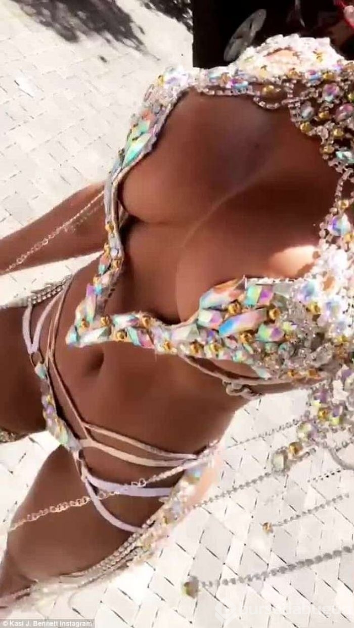Usain Bolt'un kız arkadaşı Victoria Secret modeli gibi