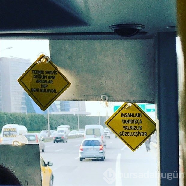 En komik araç yazıları