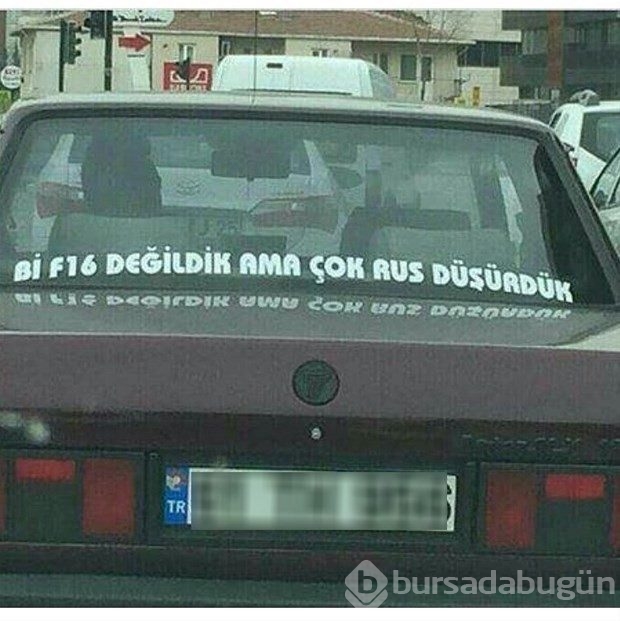 En komik araç yazıları