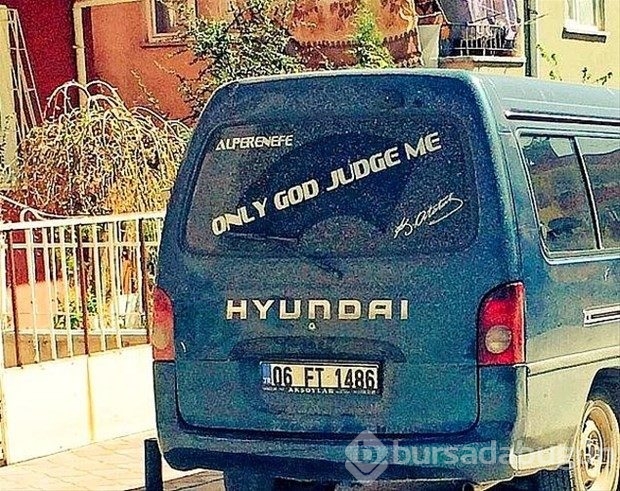 En komik araç yazıları