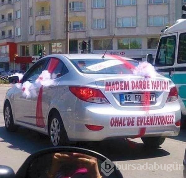 En komik araç yazıları