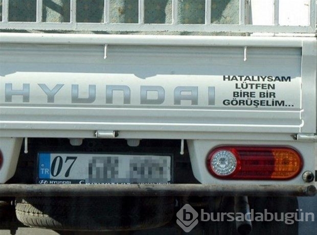 En komik araç yazıları