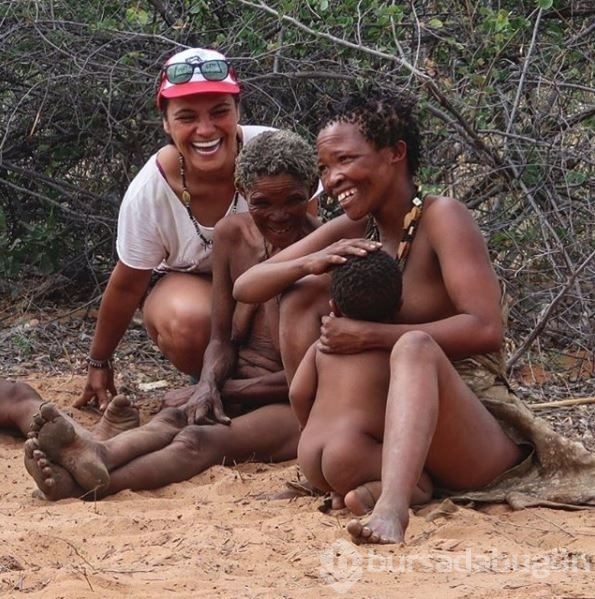 Gezgin çift Afrika'yı motosikletle dolaşıyor