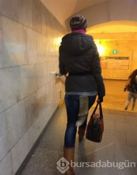 Metroda görüntülenen tuhaf kıyafetli yolcular