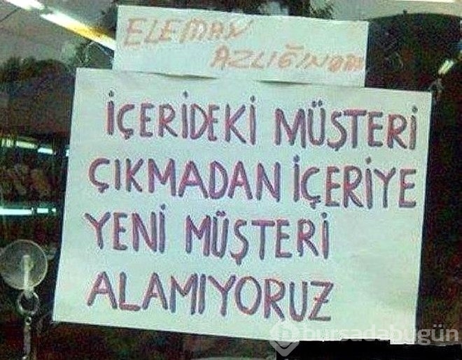 Klişe sorulardan sıkılan insanların önlem için astığı komik tabelalar
