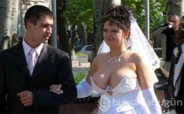 Böyle gelinlik olur mu?