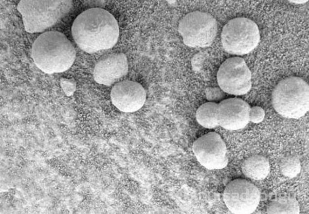 Mars'ın esrarengiz fotoğrafları kafaları karıştırdı
