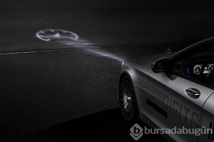 Mercedes akıllı far teknolojisiyle devrim yapmaya hazırlanıyor
