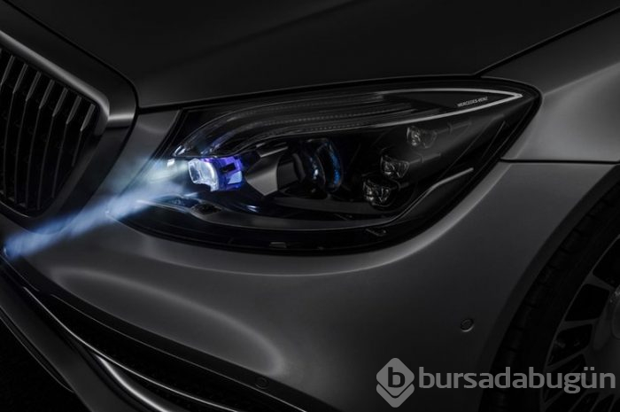 Mercedes akıllı far teknolojisiyle devrim yapmaya hazırlanıyor