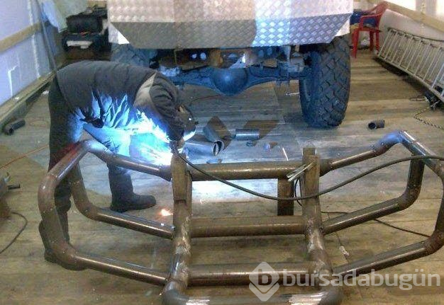 Mercedes akıllı far teknolojisiyle devrim yapmaya hazırlanıyor