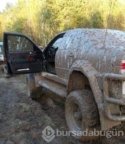 Mercedes akıllı far teknolojisiyle devrim yapmaya hazırlanıyor