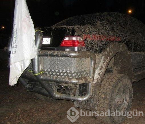 Mercedes akıllı far teknolojisiyle devrim yapmaya hazırlanıyor