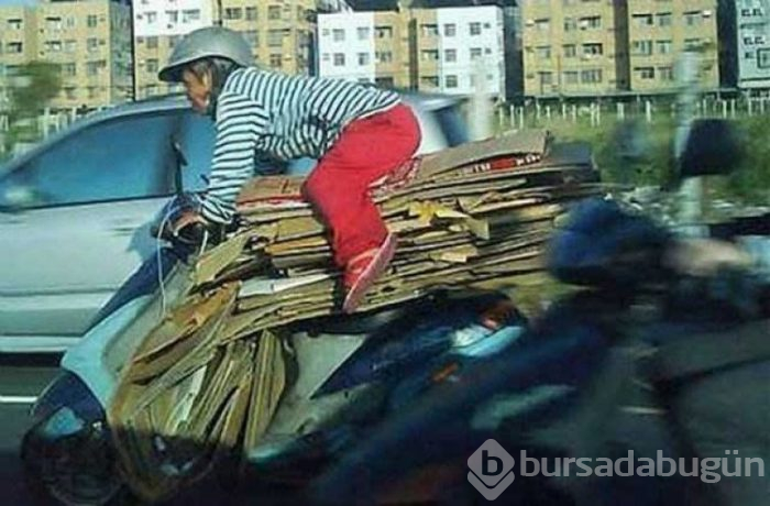Motosikletle yük taşıyan insanların ilginç görüntüleri!
