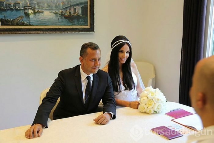 Üzerlerinde servet taşıyorlar!