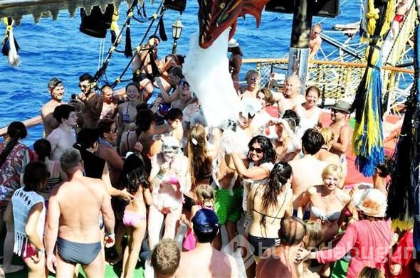 Bodrum'un yüzü gülüyor