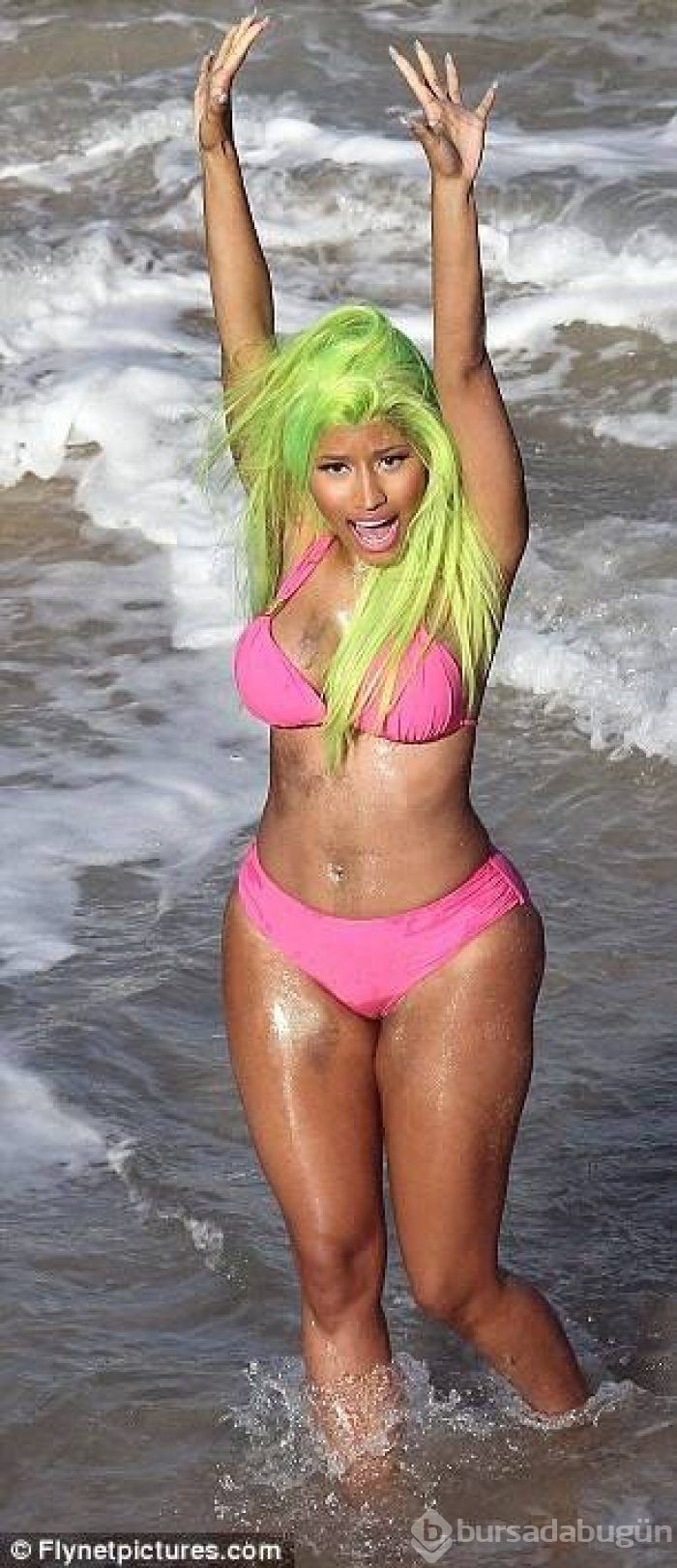 Nicki Minaj klibinden yeni kare