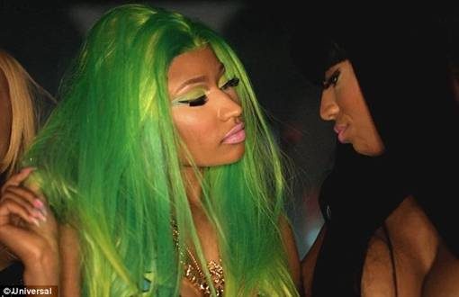 Nicki Minaj klibinden yeni kare