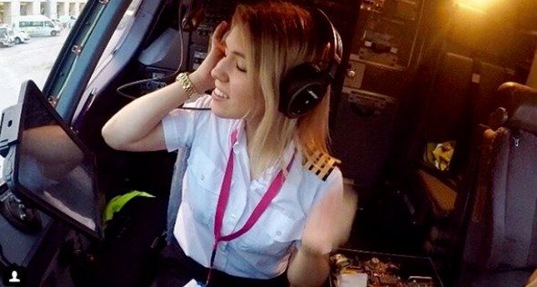 Instagram fenomeni Türk kadın pilotlar