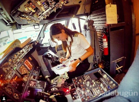 Instagram fenomeni Türk kadın pilotlar