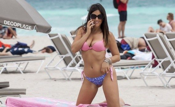 Claudia Romani, Galatasaray forması giydi!
