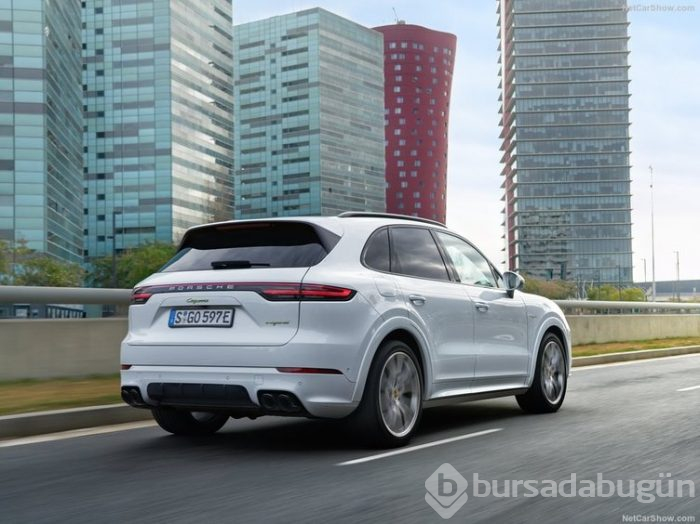 2019 Porsche Cayenne E-Hybrid