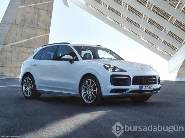 2019 Porsche Cayenne E-Hybrid