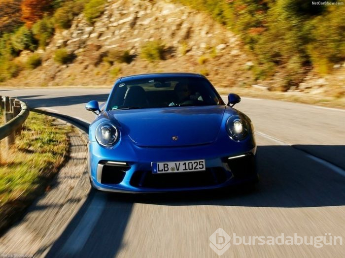 2019 Porsche Cayenne E-Hybrid