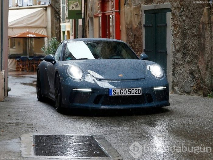2019 Porsche Cayenne E-Hybrid