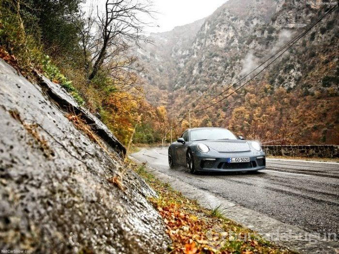 2019 Porsche Cayenne E-Hybrid
