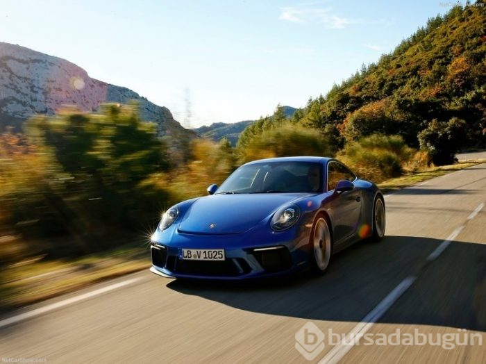 2019 Porsche Cayenne E-Hybrid