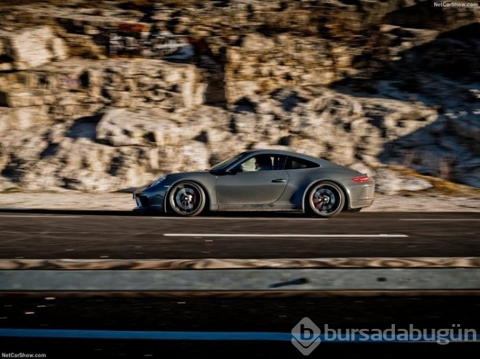 2019 Porsche Cayenne E-Hybrid