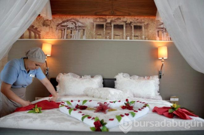 Çiftlerin yeni tercihi +18'lik tatil 