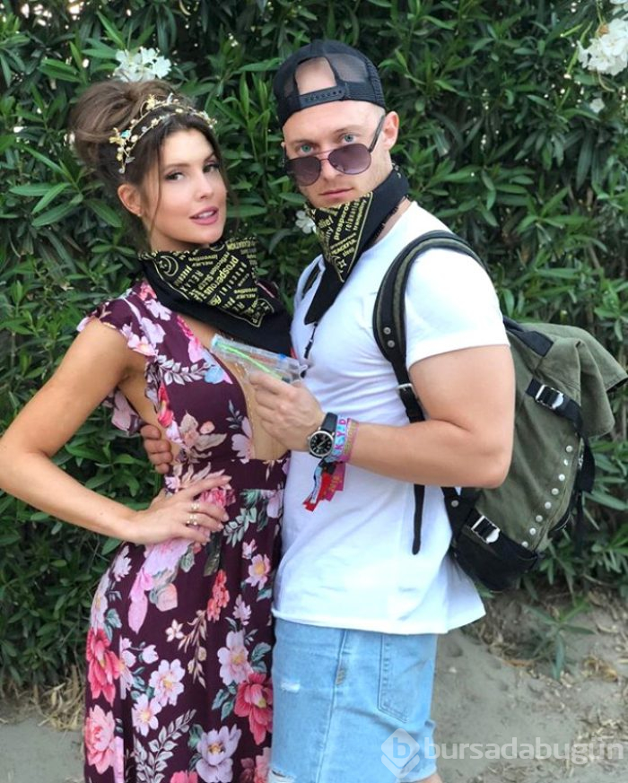 Amanda Cerny'nin pozları olay oldu