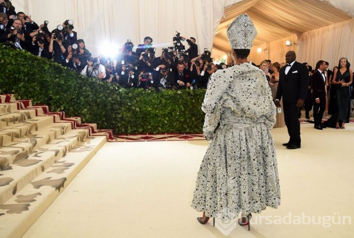 Met Gala 2018'in kırmızı halısında şıklık yarışı