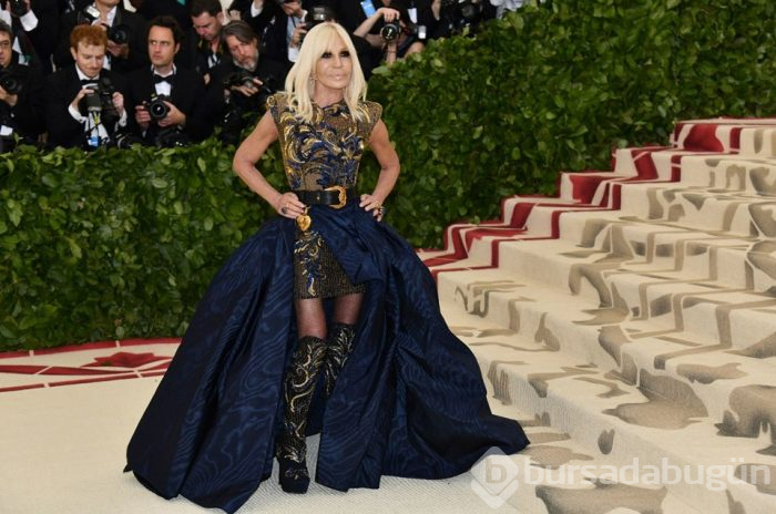 Met Gala 2018'in kırmızı halısında şıklık yarışı