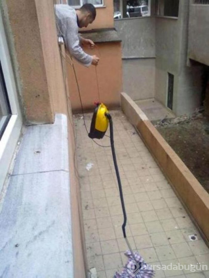 İnternet sallanıyor her gün yatağa bu halde giriyor ve!