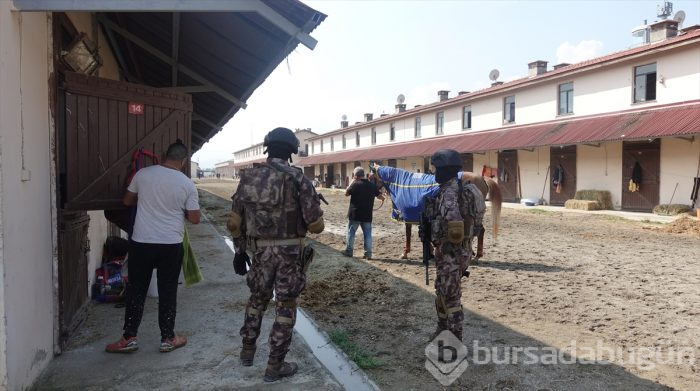 Bursa Osmangazi Hipodromu'na 900 polisle baskın!	